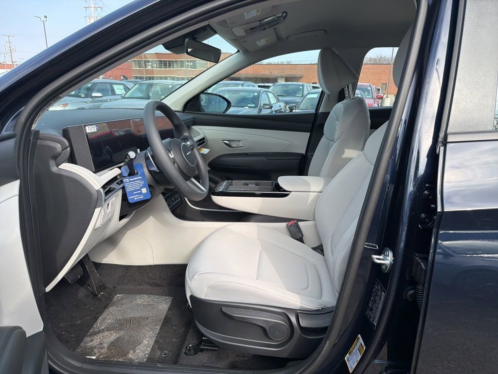 New 2026 Hyundai Tucson Blue SE w/ Tow & Go Package AWD/4WD image 14