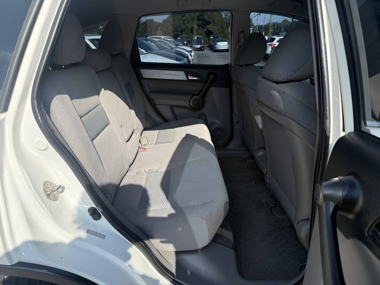 Used 2011 Honda CR-V LX image 12