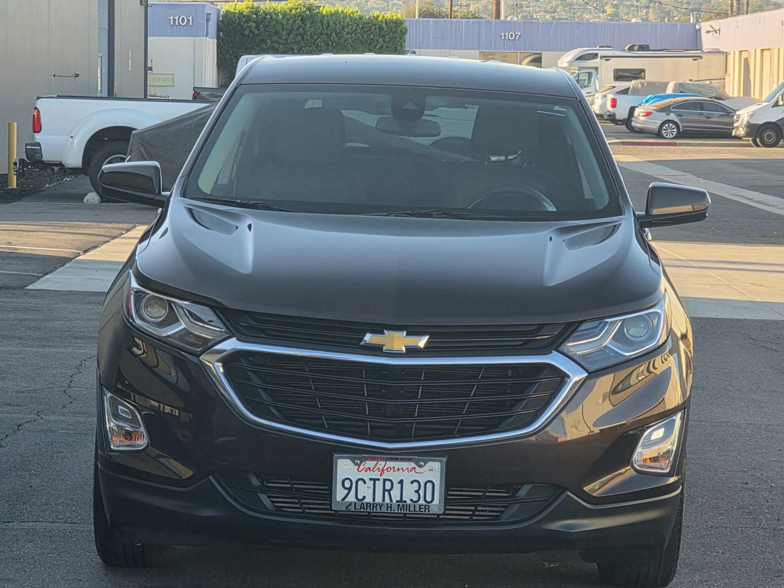 Used 2020 Chevrolet Equinox LT FWD image 2