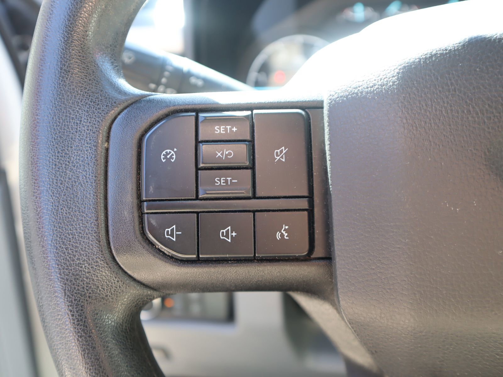 Used 2024 Ford F350 XLT image 40