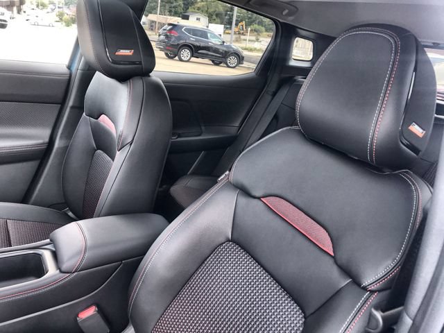New 2026 Nissan Kicks SR w/ SR Premium Package AWD/4WD image 11