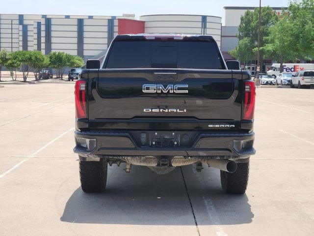 Used 2024 GMC Sierra 3500 Denali Ultimate AWD/4WD image 6