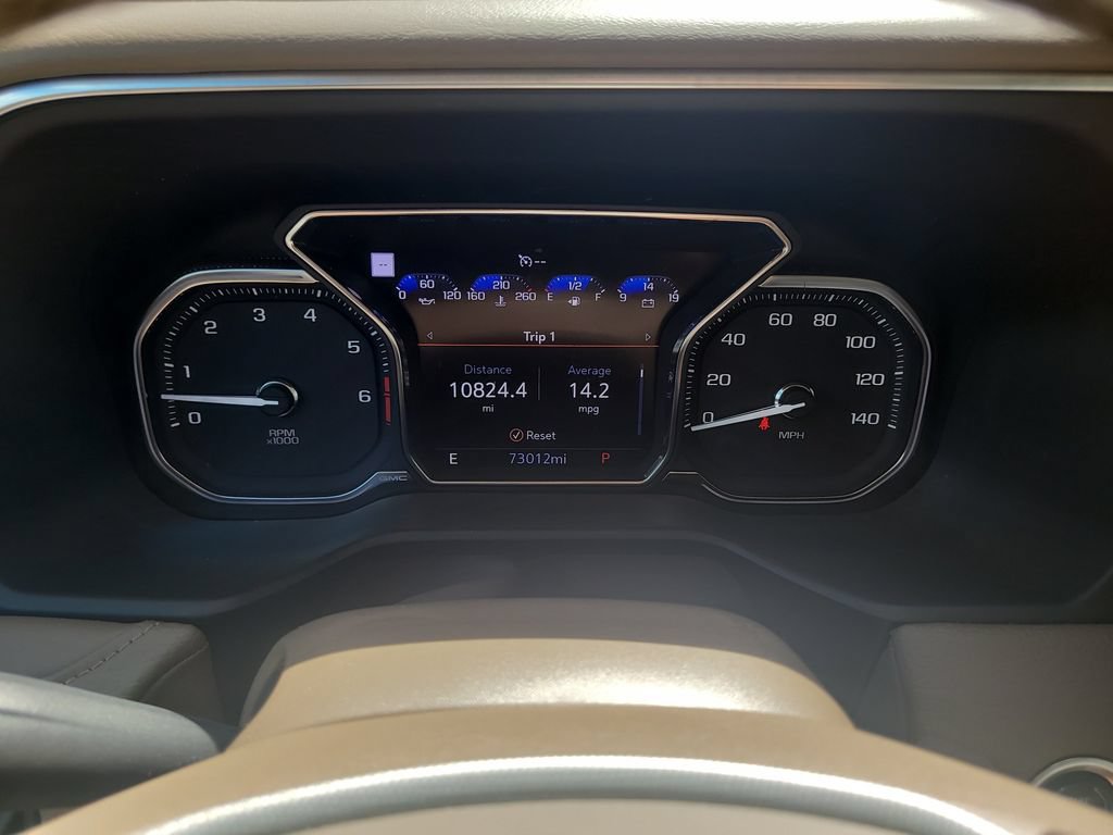 Used 2021 GMC Yukon XL Denali RWD image 32