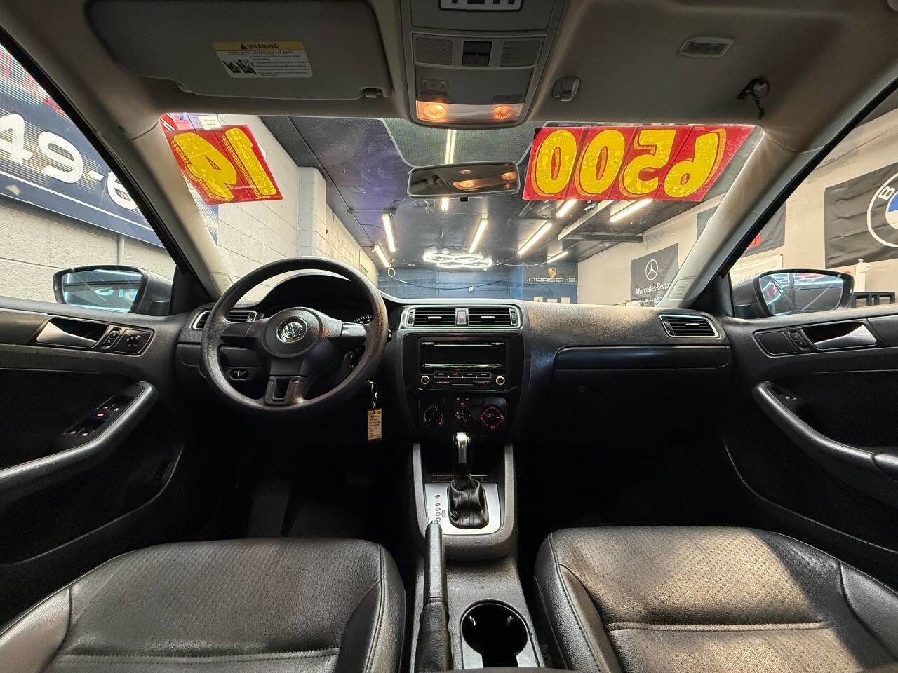 Used 2014 Volkswagen Jetta SE FWD image 6