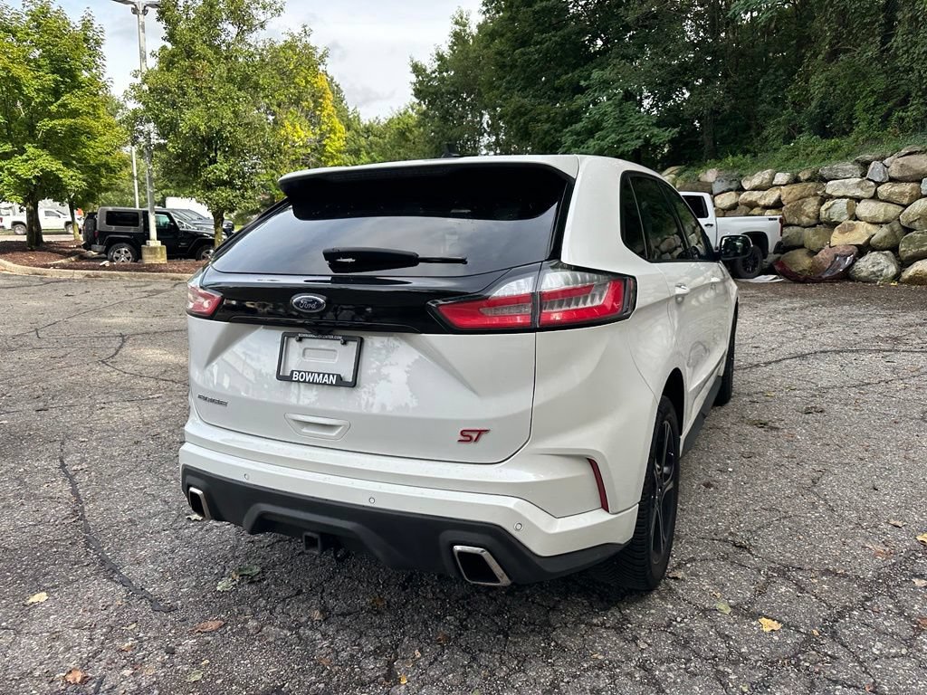 Used 2020 Ford Edge ST w/ Cold Weather Package AWD/4WD image 4