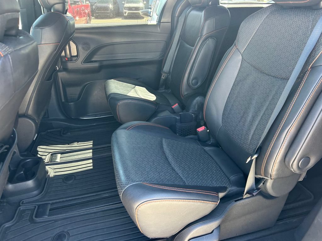 Certified 2024 Toyota Sienna XSE w/ XSE Premium Package AWD/4WD image 17