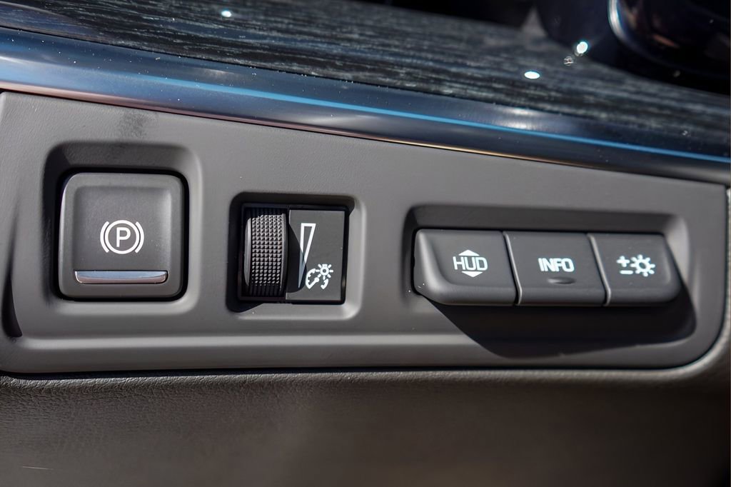 New 2026 Cadillac XT5 Premium Luxury w/ LPO, ONYX Package image 10