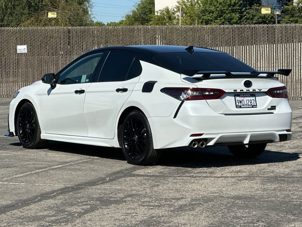 Used 2024 Toyota Camry XSE FWD image 5