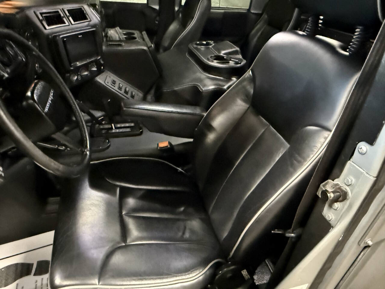 Used 1996 HUMMER H1 4-Door Wagon AWD/4WD image 24
