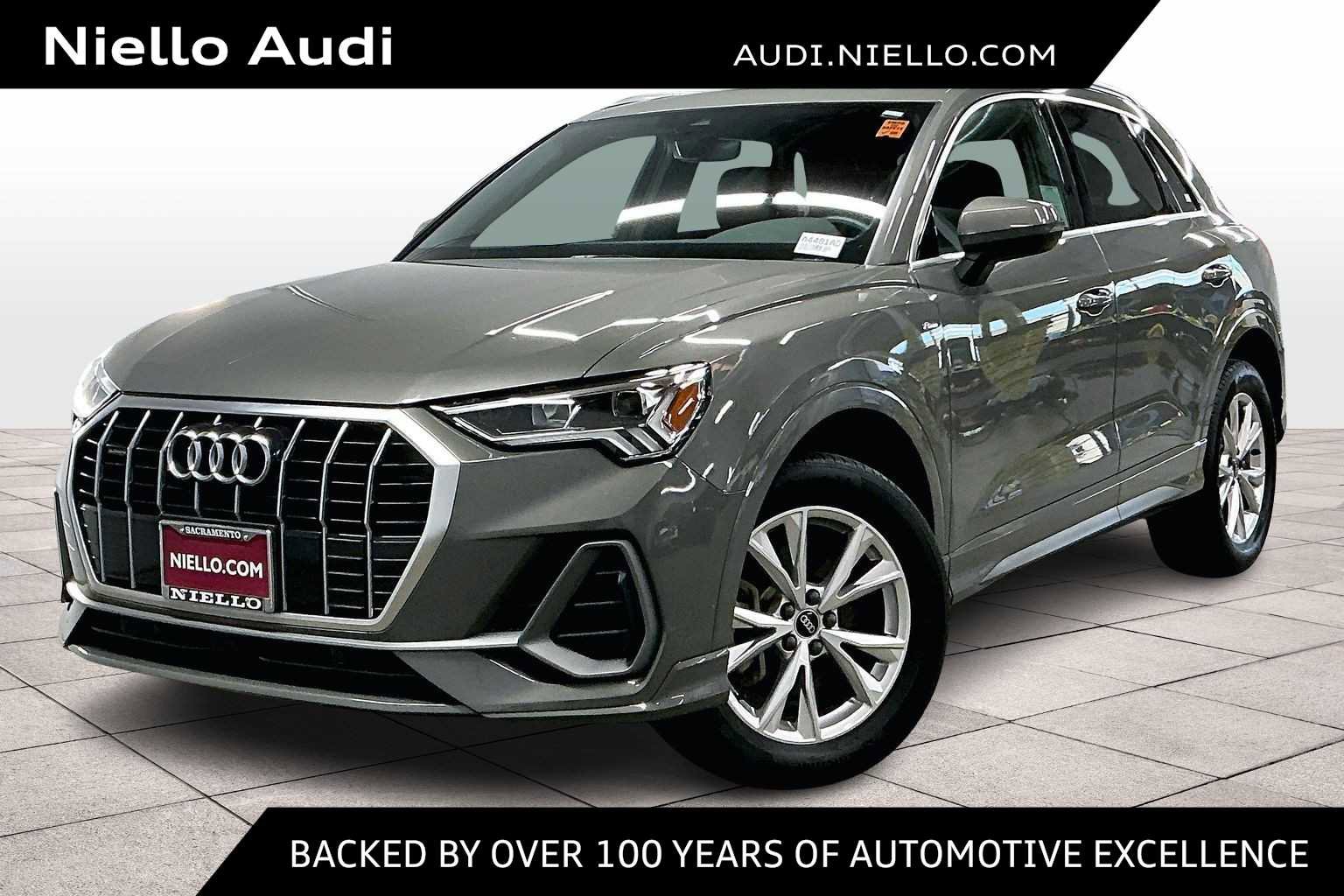 Used 2023 Audi Q3 2.0T Premium w/ Convenience Package image 1