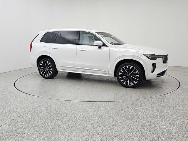 Certified 2025 Volvo XC90 B6 Plus AWD/4WD image 3