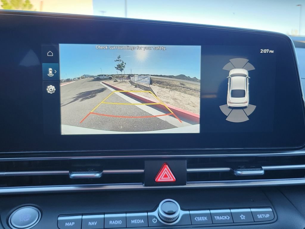 Certified 2024 Hyundai Elantra Limited image 18