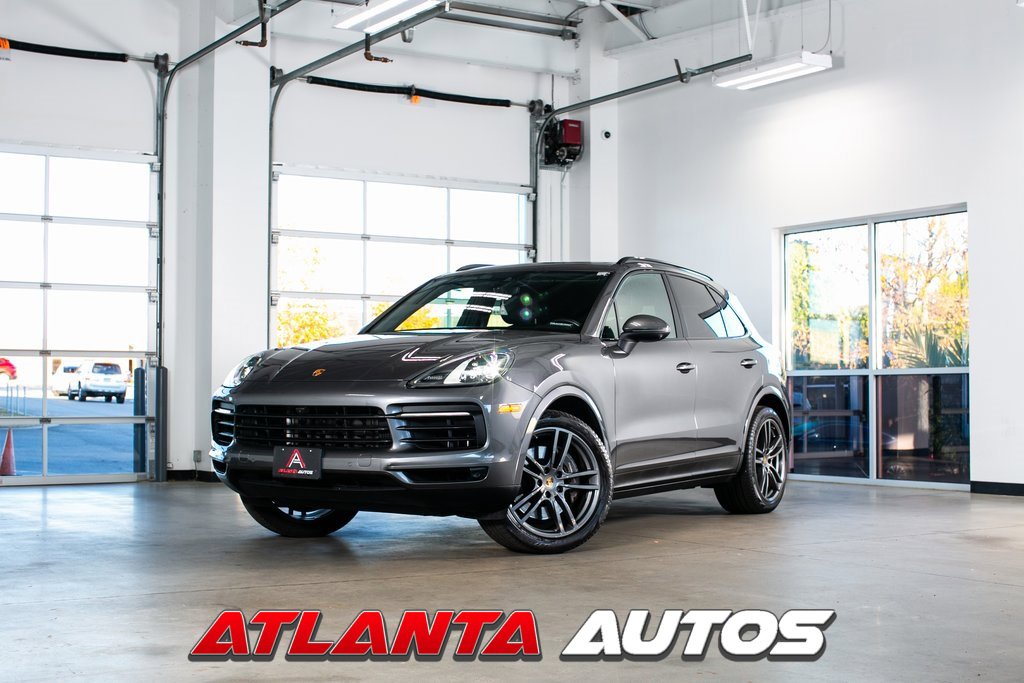Used 2022 Porsche Cayenne w/ Premium Package
