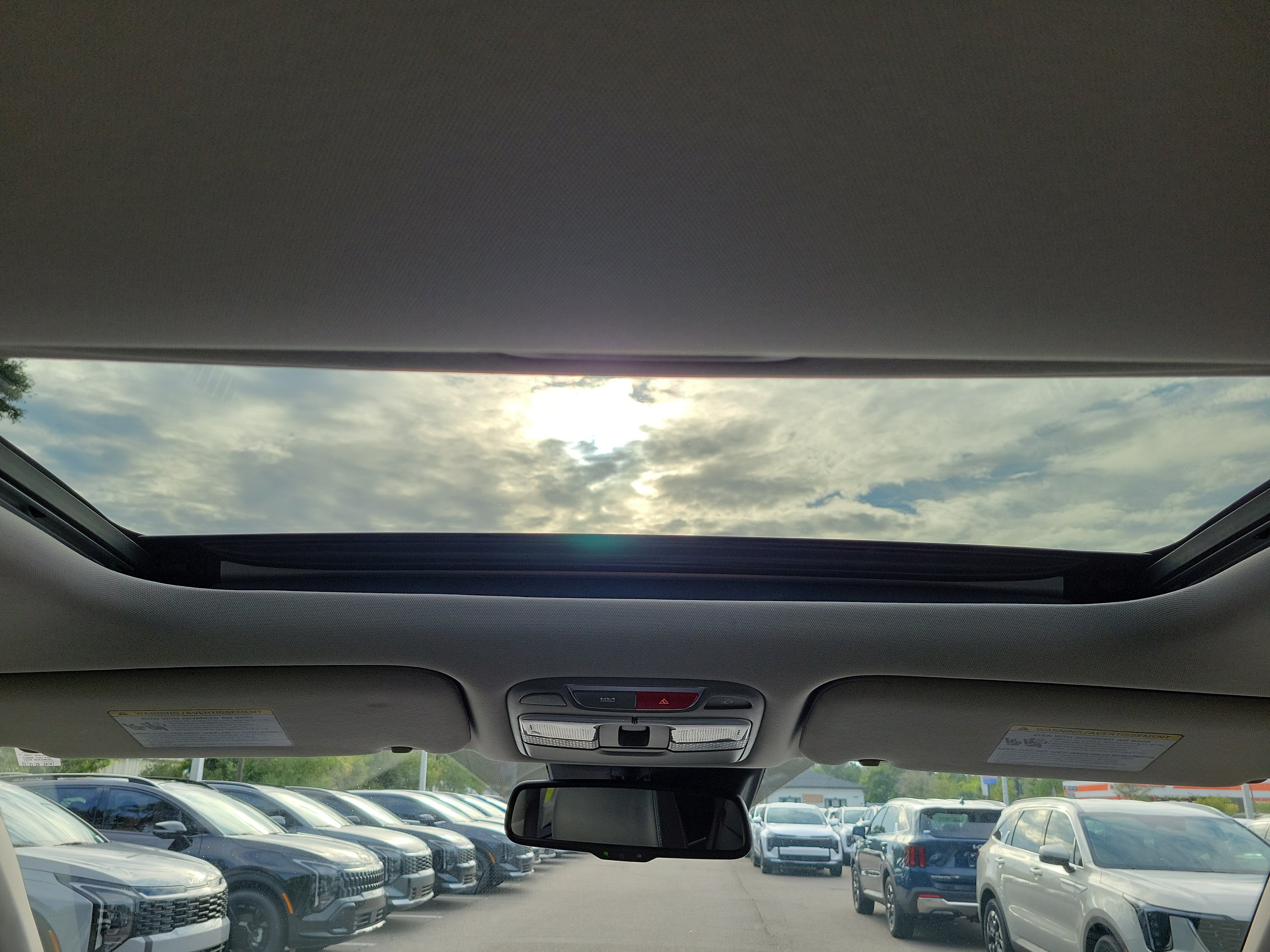 Certified 2025 Kia Telluride EX FWD image 18