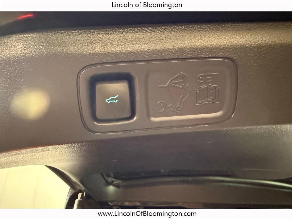 Used 2022 Ford Expedition Max Limited image 77