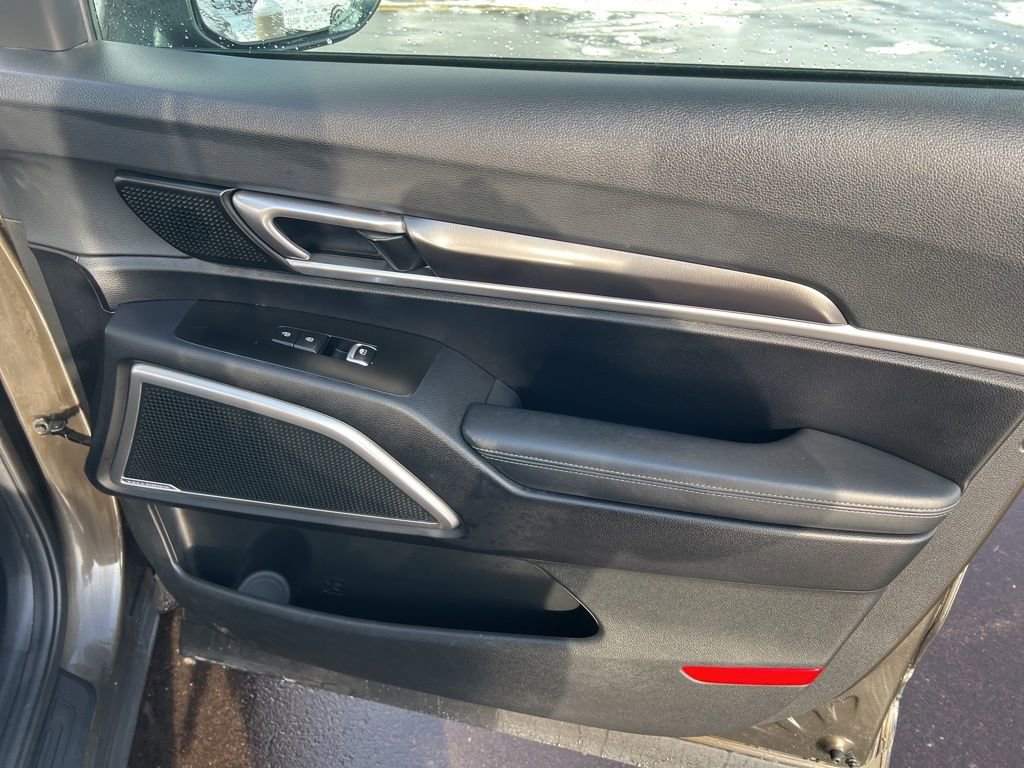Certified 2023 Kia Telluride S w/ S Sunroof Package image 23