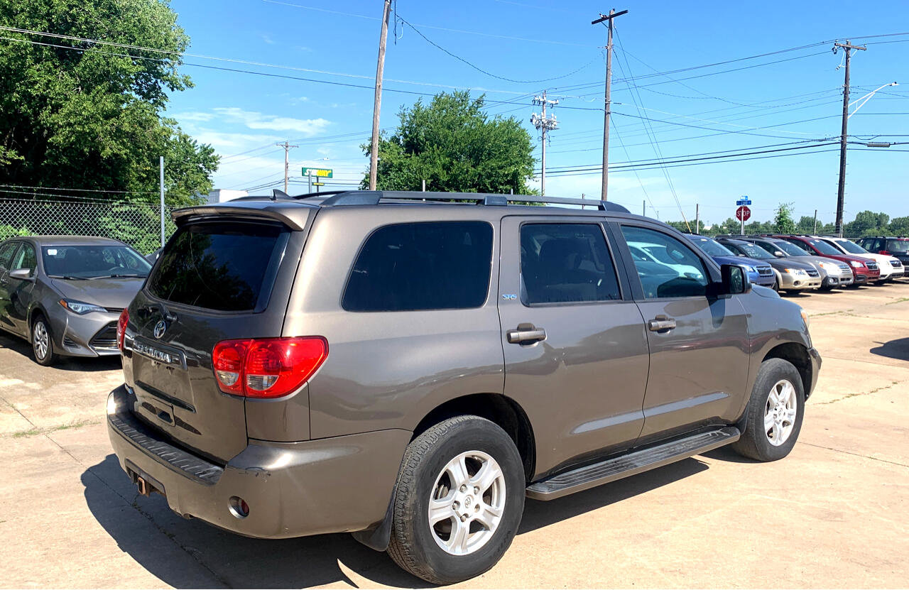 Used 2010 Toyota Sequoia SR5 image 5