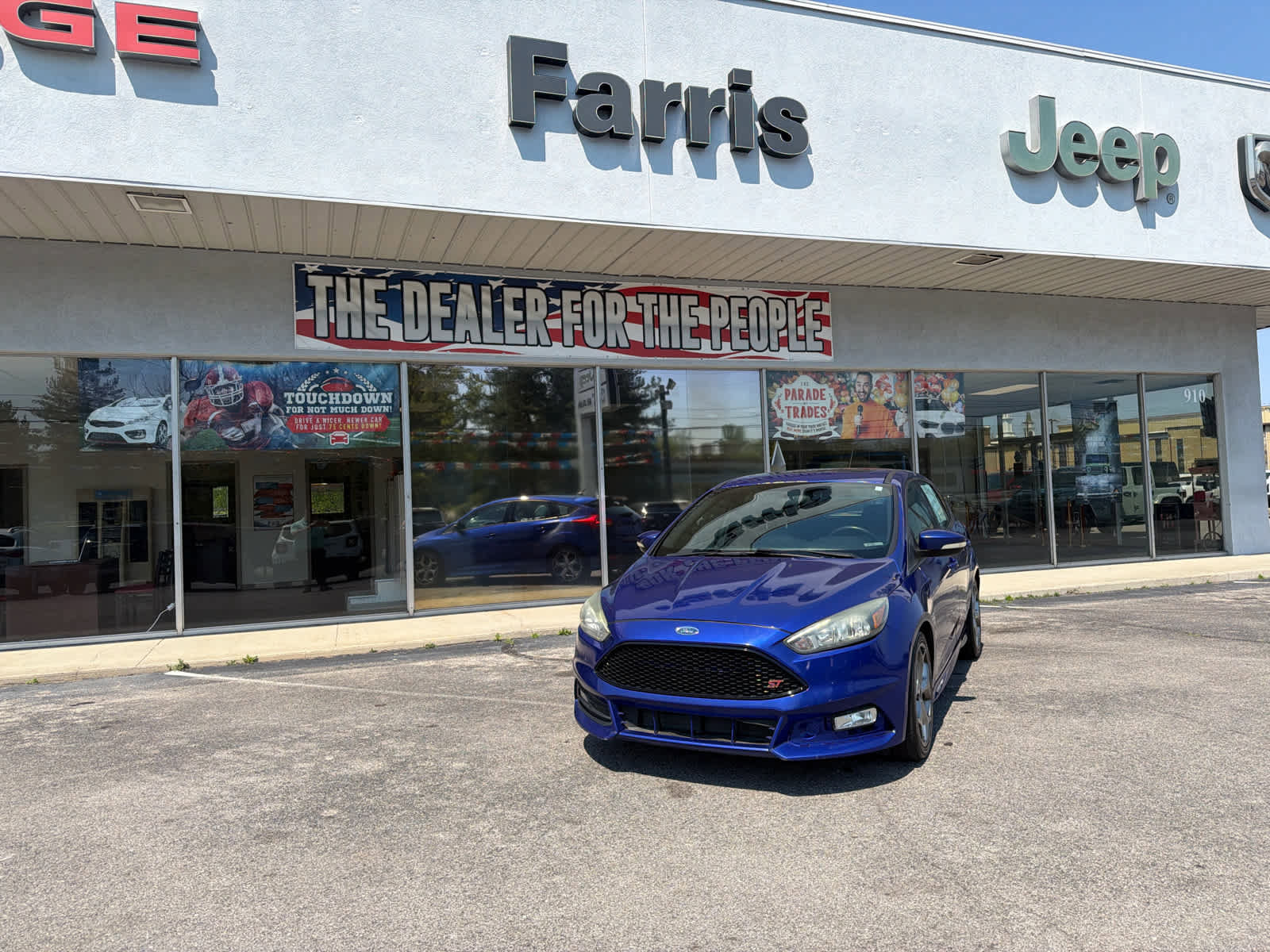Used 2015 Ford Focus ST image 2