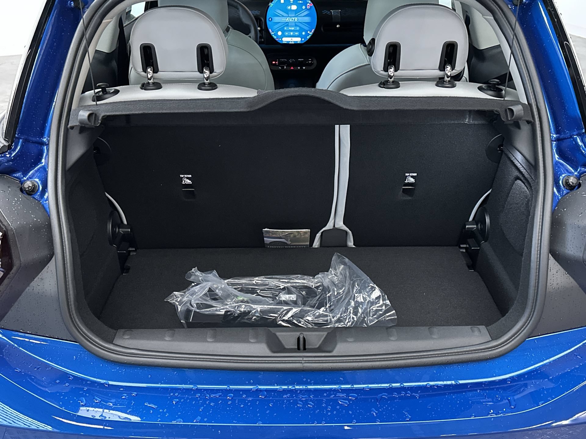 Used 2026 MINI Cooper 2-Door Hardtop FWD image 25