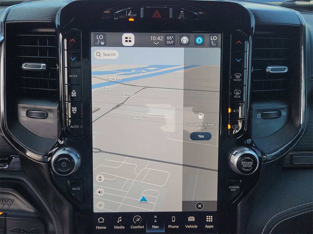 Used 2024 RAM 2500 Limited image 10