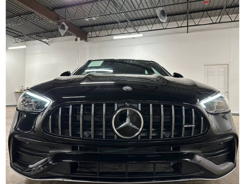 Used 2024 Mercedes-Benz C 43 AMG 4MATIC Sedan image 4