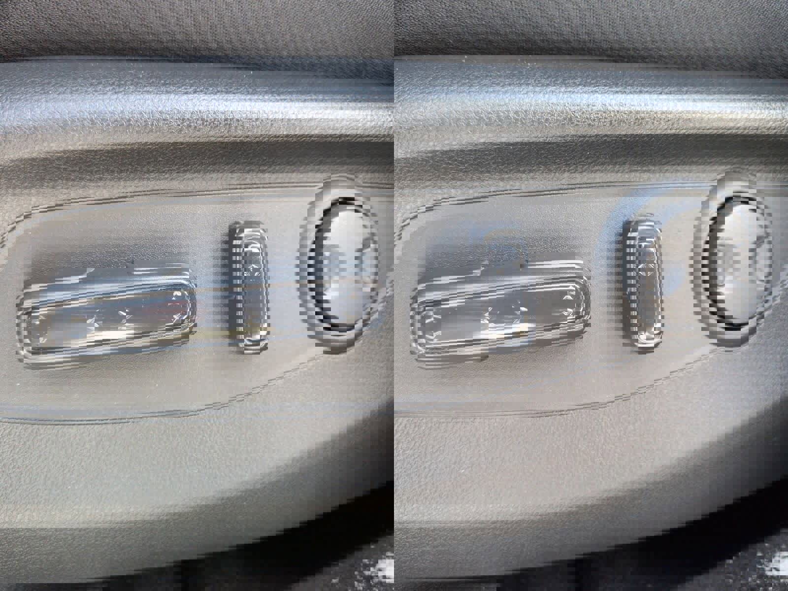 Used 2024 Honda CR-V EX image 18