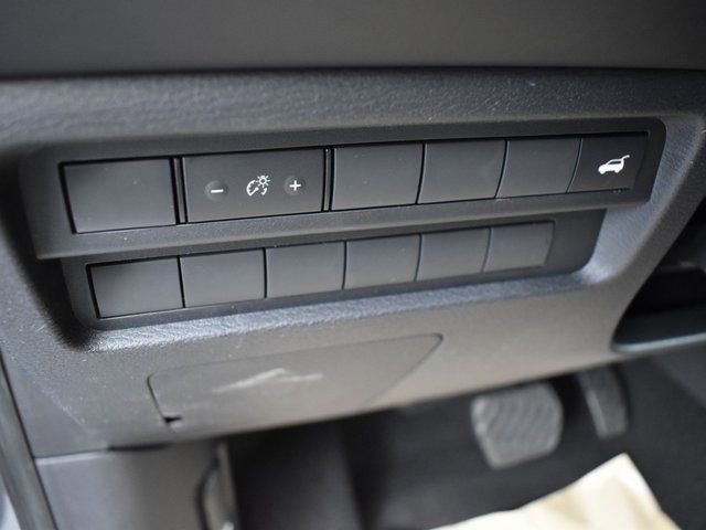 Used 2023 Mitsubishi Outlander SE Black Edition AWD/4WD image 23