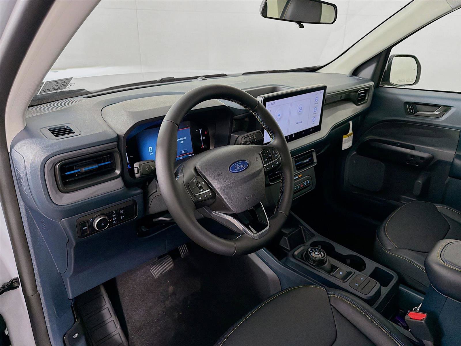 New 2026 Ford Maverick Lobo image 9