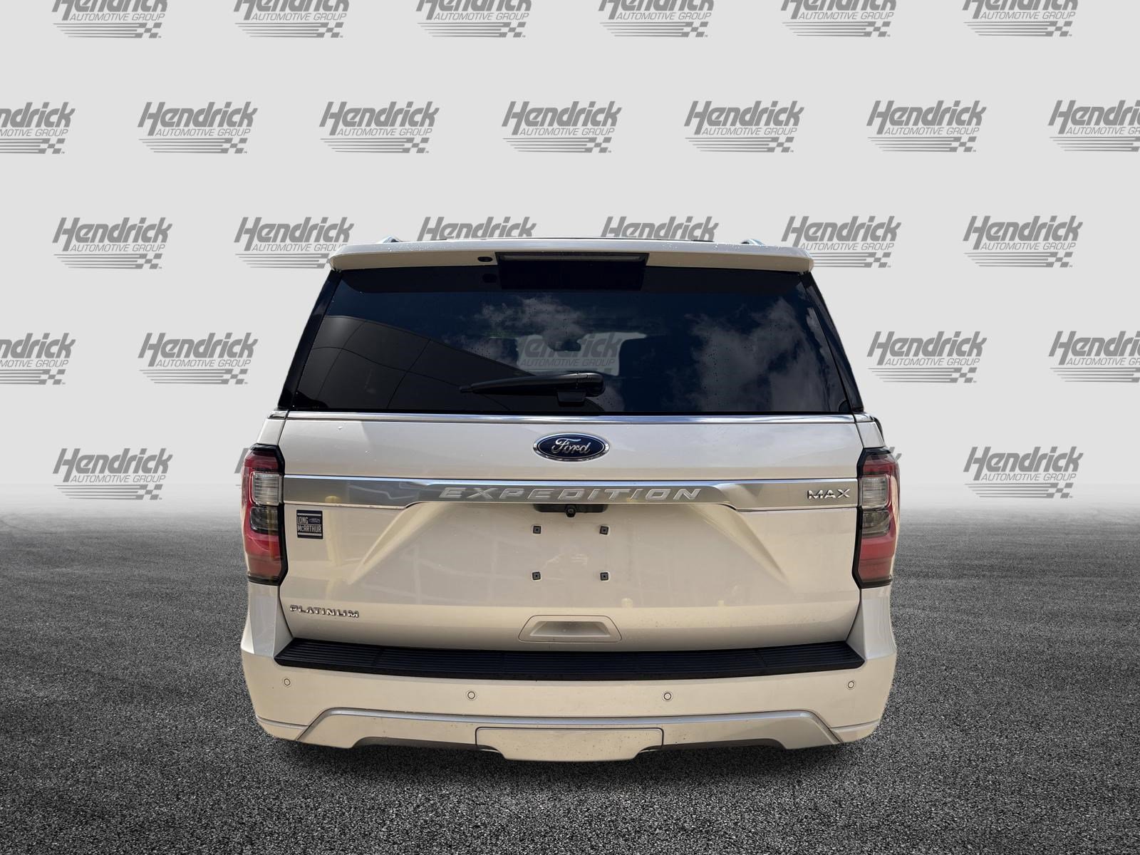Used 2018 Ford Expedition Max Platinum AWD/4WD image 9