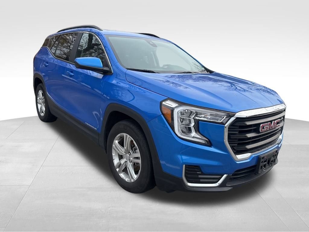 Certified 2024 GMC Terrain SLE w/ Driver Convenience Package image 11