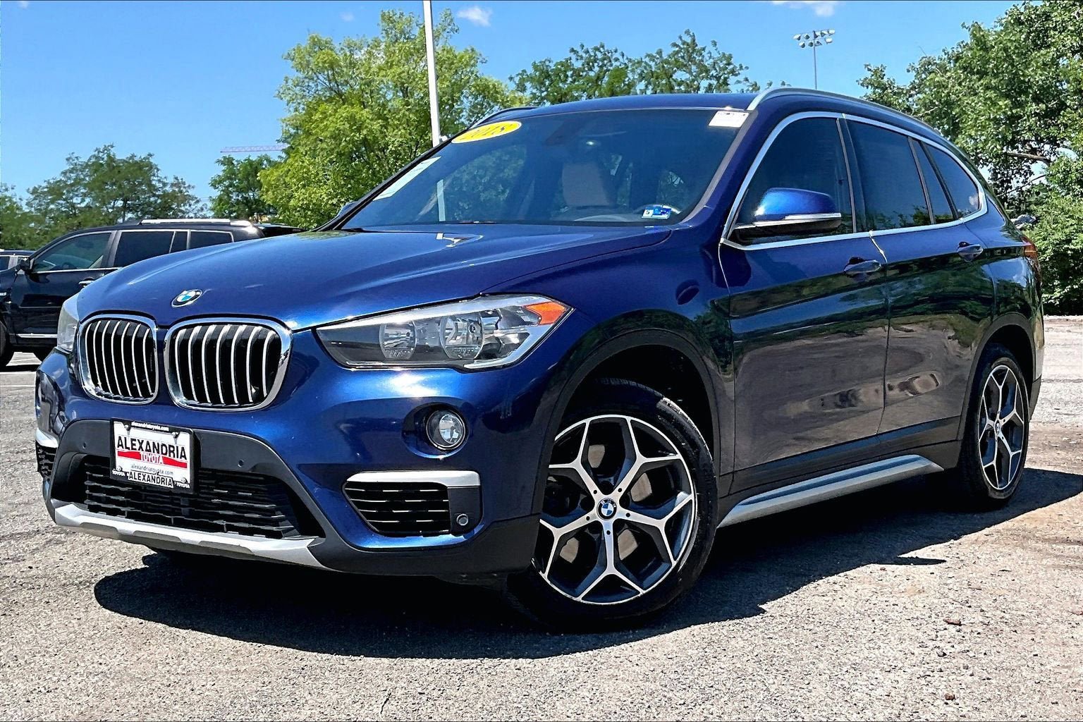 Used 2018 BMW X1 xDrive28i w/ Convenience Package AWD/4WD image 1