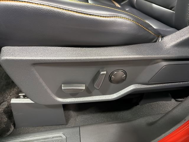 Used 2024 Ford Bronco Badlands image 12