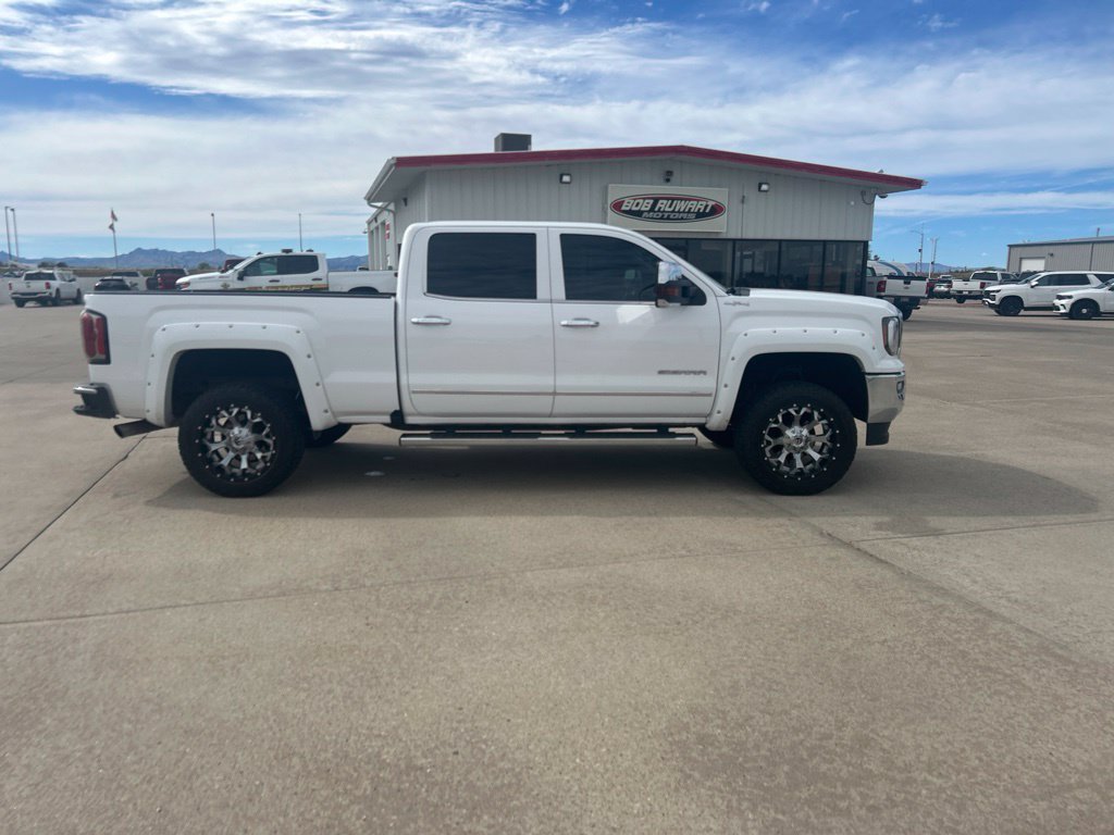 Used 2018 GMC Sierra 1500 SLT AWD/4WD image 7