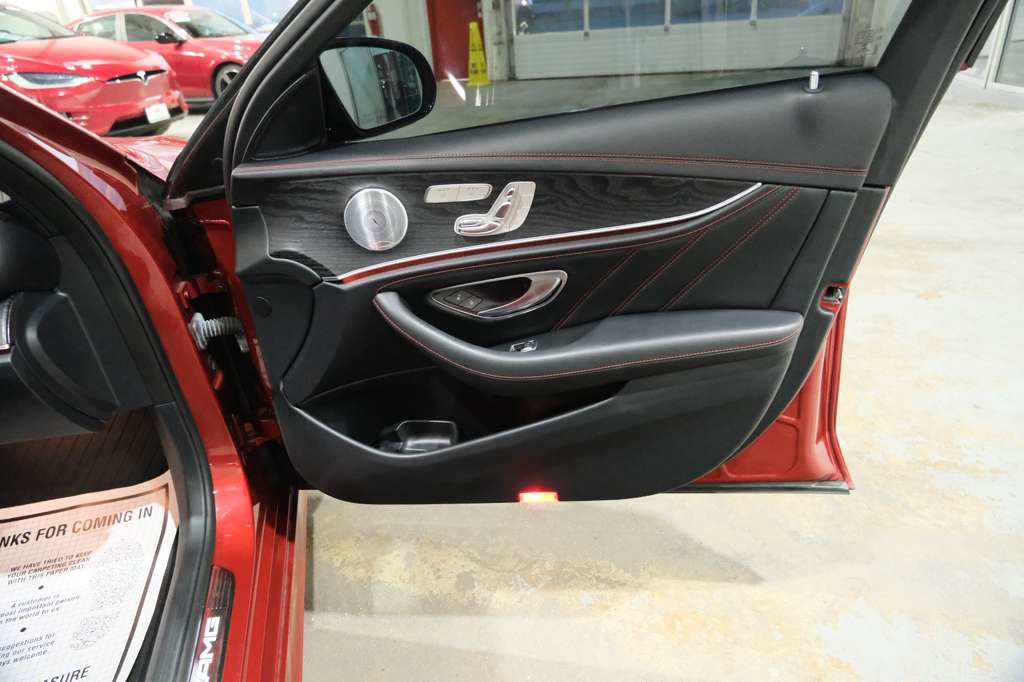 Used 2018 Mercedes-Benz E 43 AMG 4MATIC Sedan image 37