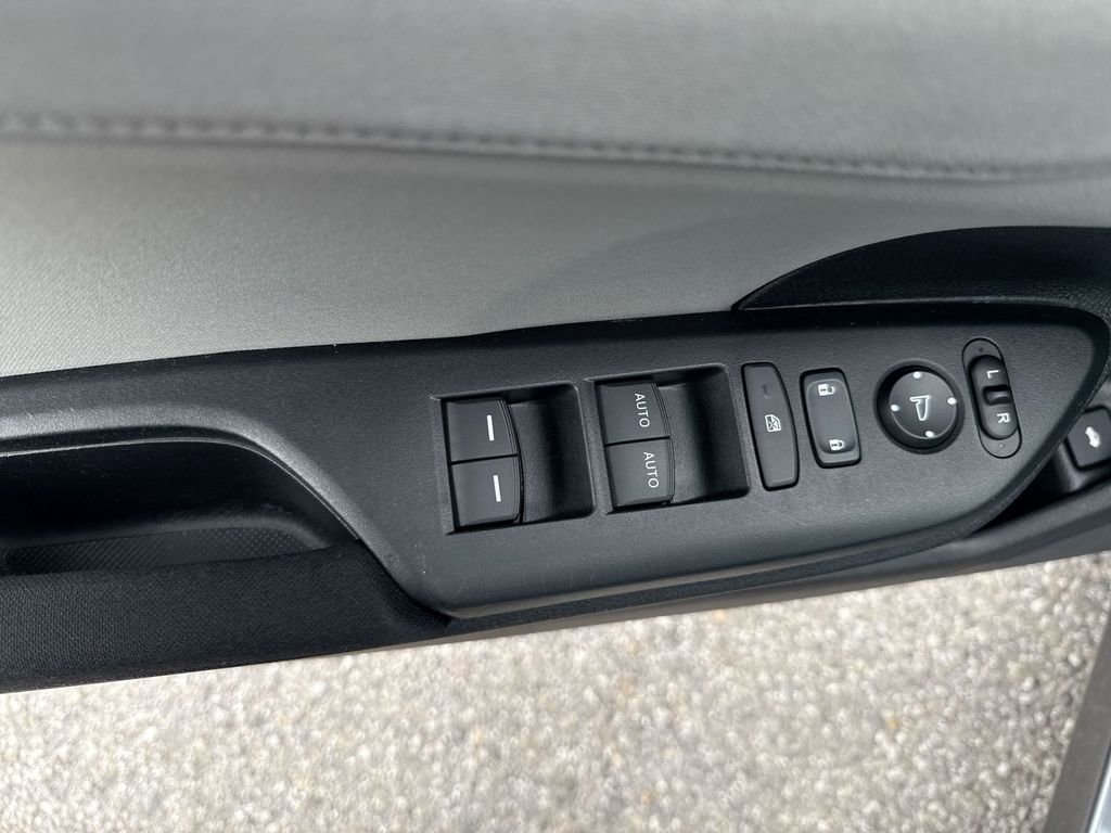 Used 2019 Honda Civic EX image 15