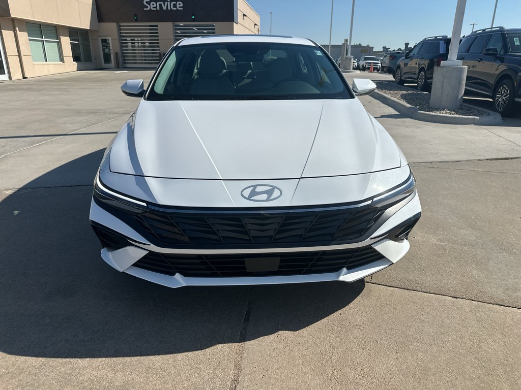 New 2026 Hyundai Elantra Limited FWD image 13