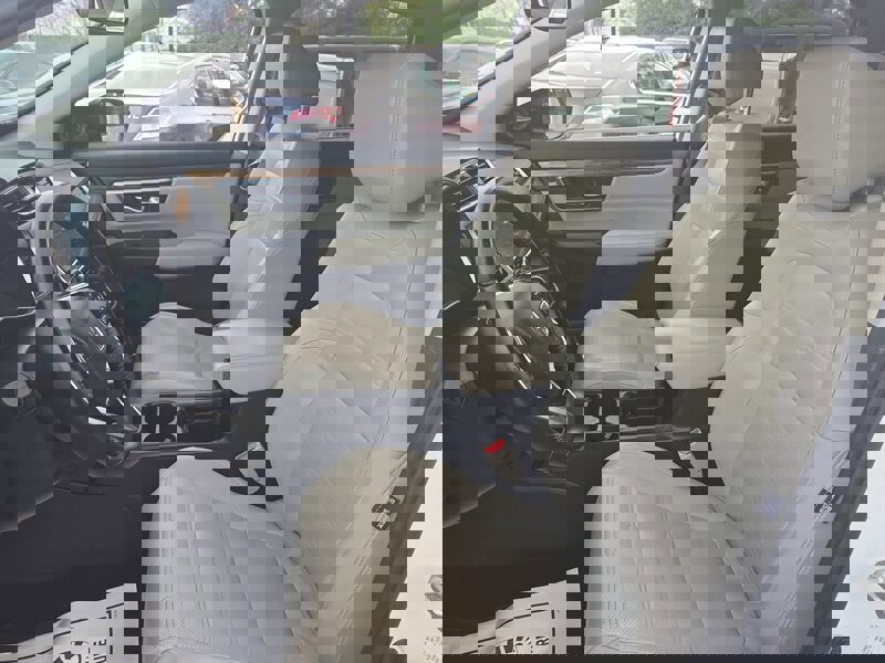 Used 2018 Honda CR-V Touring image 15