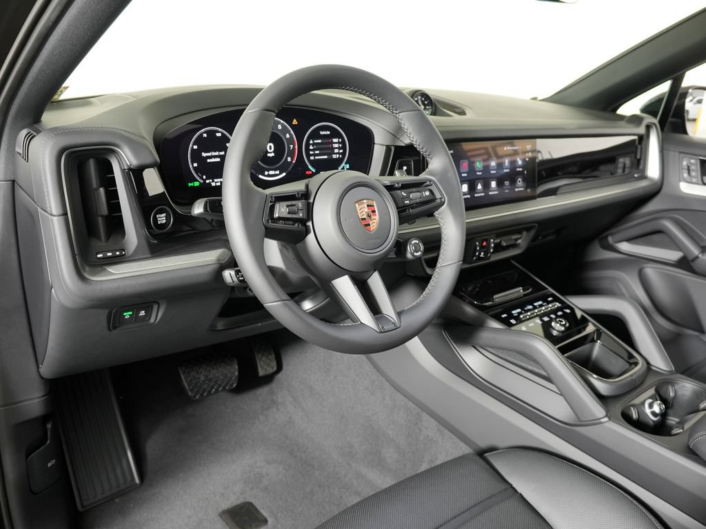 New 2026 Porsche Cayenne Coupe AWD/4WD image 4