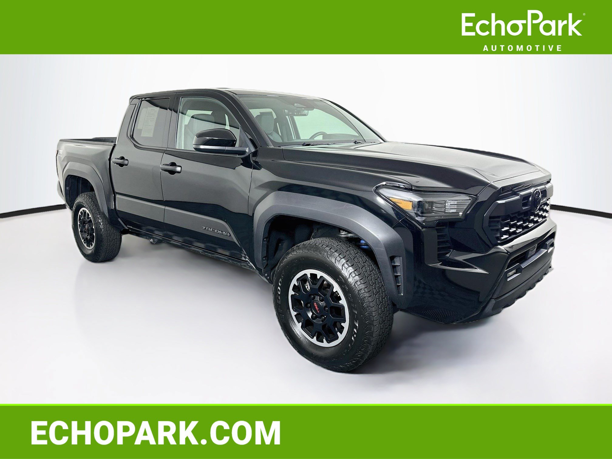 Used 2026 Toyota Tacoma TRD Off-Road AWD/4WD image 1