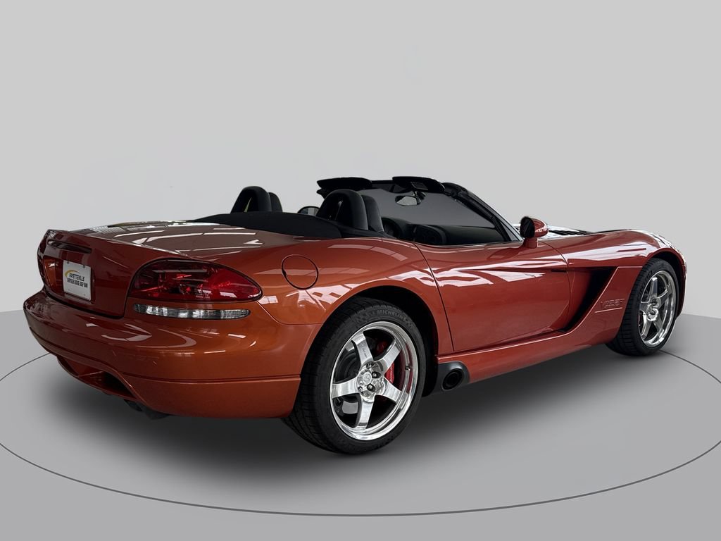 Used 2005 Dodge Viper SRT-10 w/ Copperhead Edition Group RWD image 3