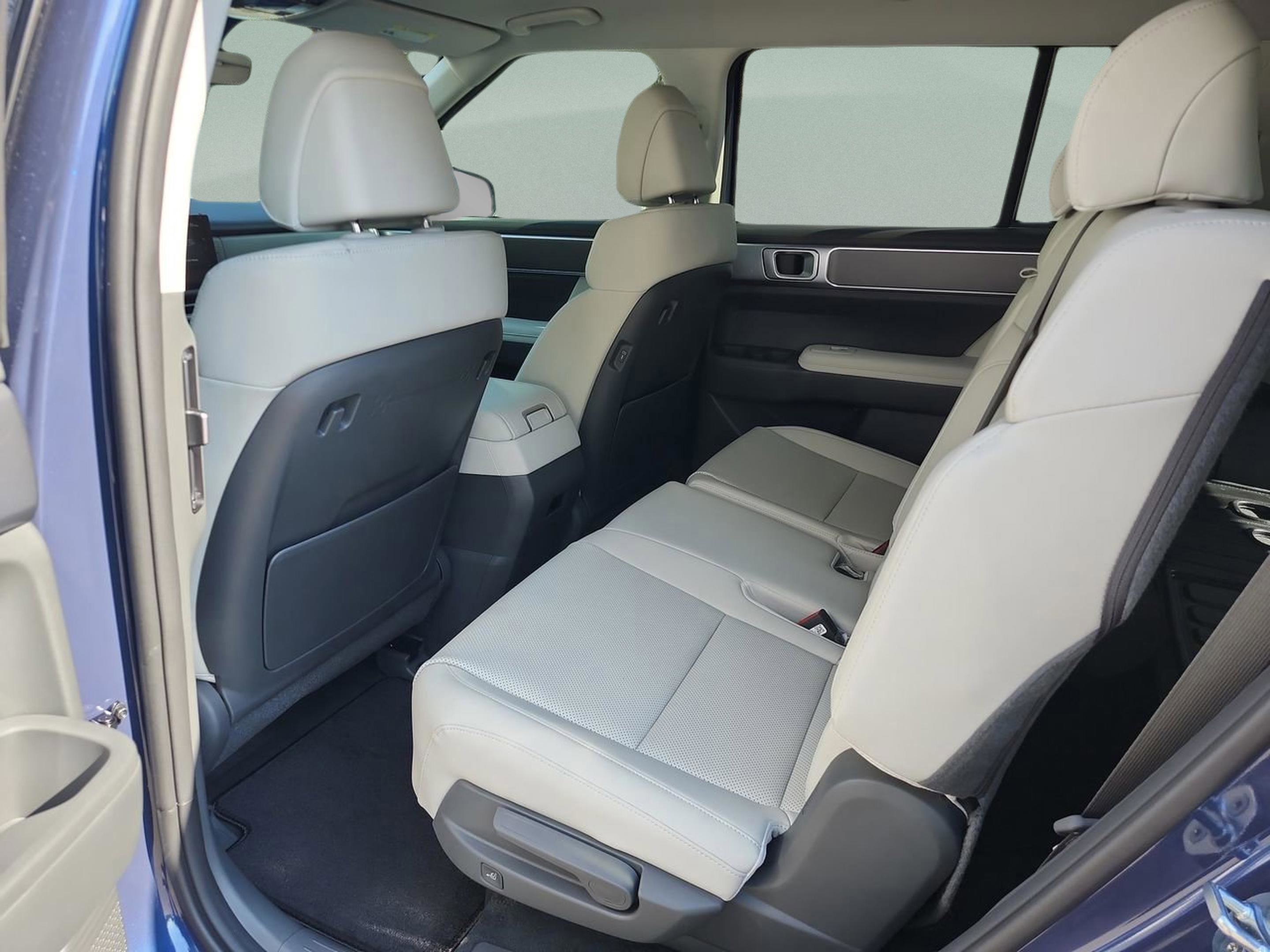 New 2026 Hyundai Santa Fe SEL image 22