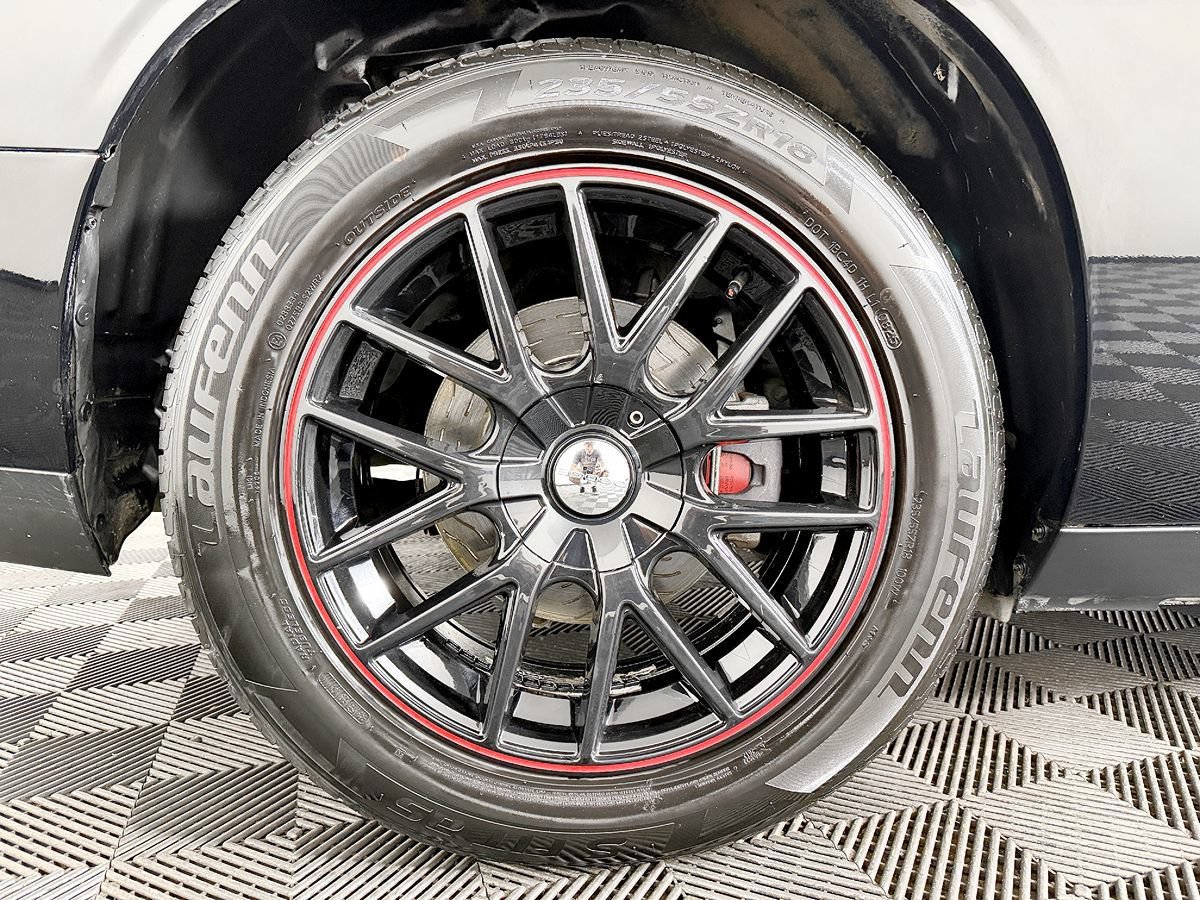 Used 2012 Dodge Challenger R/T RWD image 23