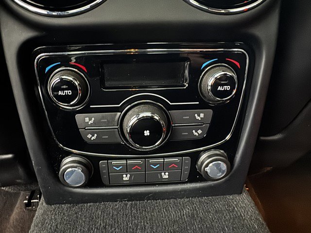 Used 2017 Jaguar XJ L Portfolio image 27