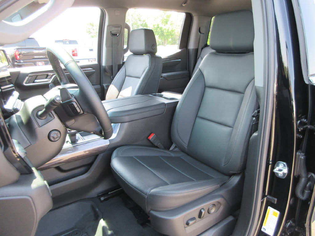 Certified 2024 Chevrolet Silverado 1500 LTZ w/ Z71 Off-Road Package AWD/4WD image 22