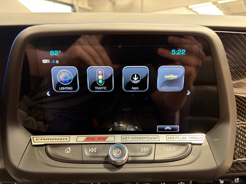 Used 2018 Chevrolet Camaro SS image 20