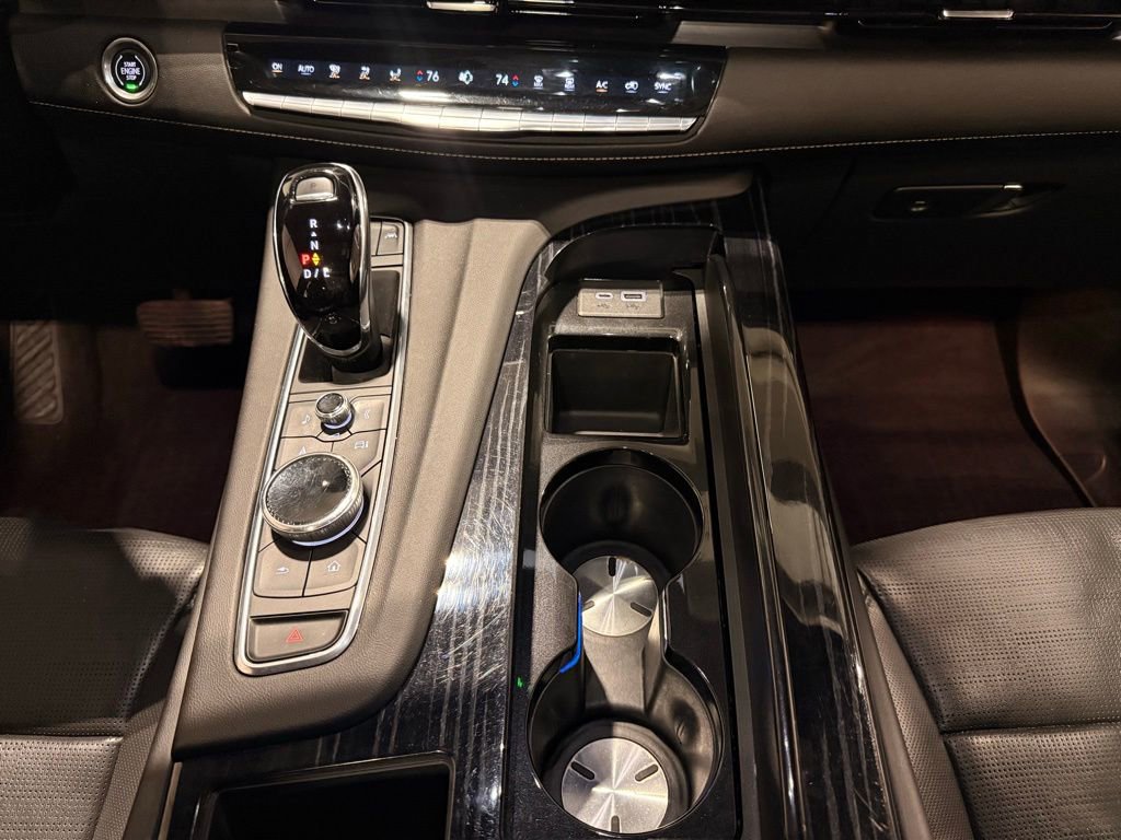 Used 2023 Cadillac Escalade Sport w/ Touring Package image 31