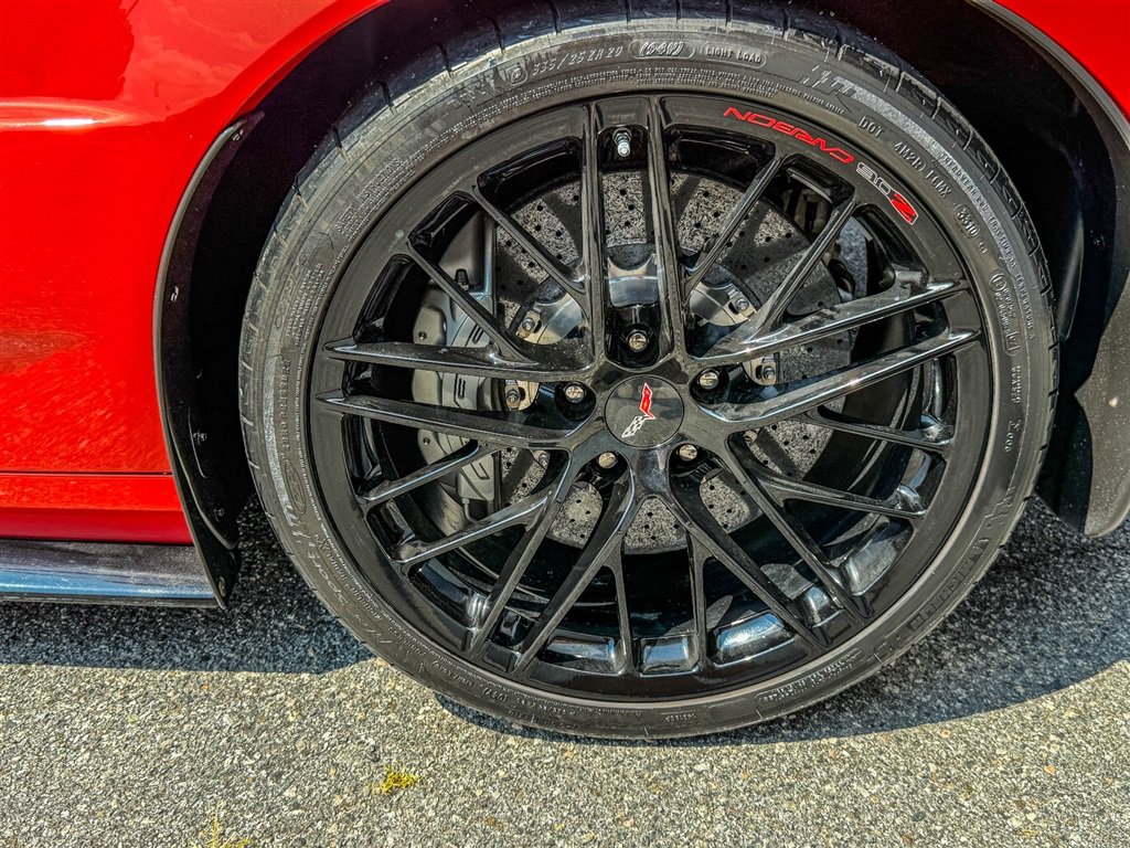 Used 2011 Chevrolet Corvette Z06 RWD image 18
