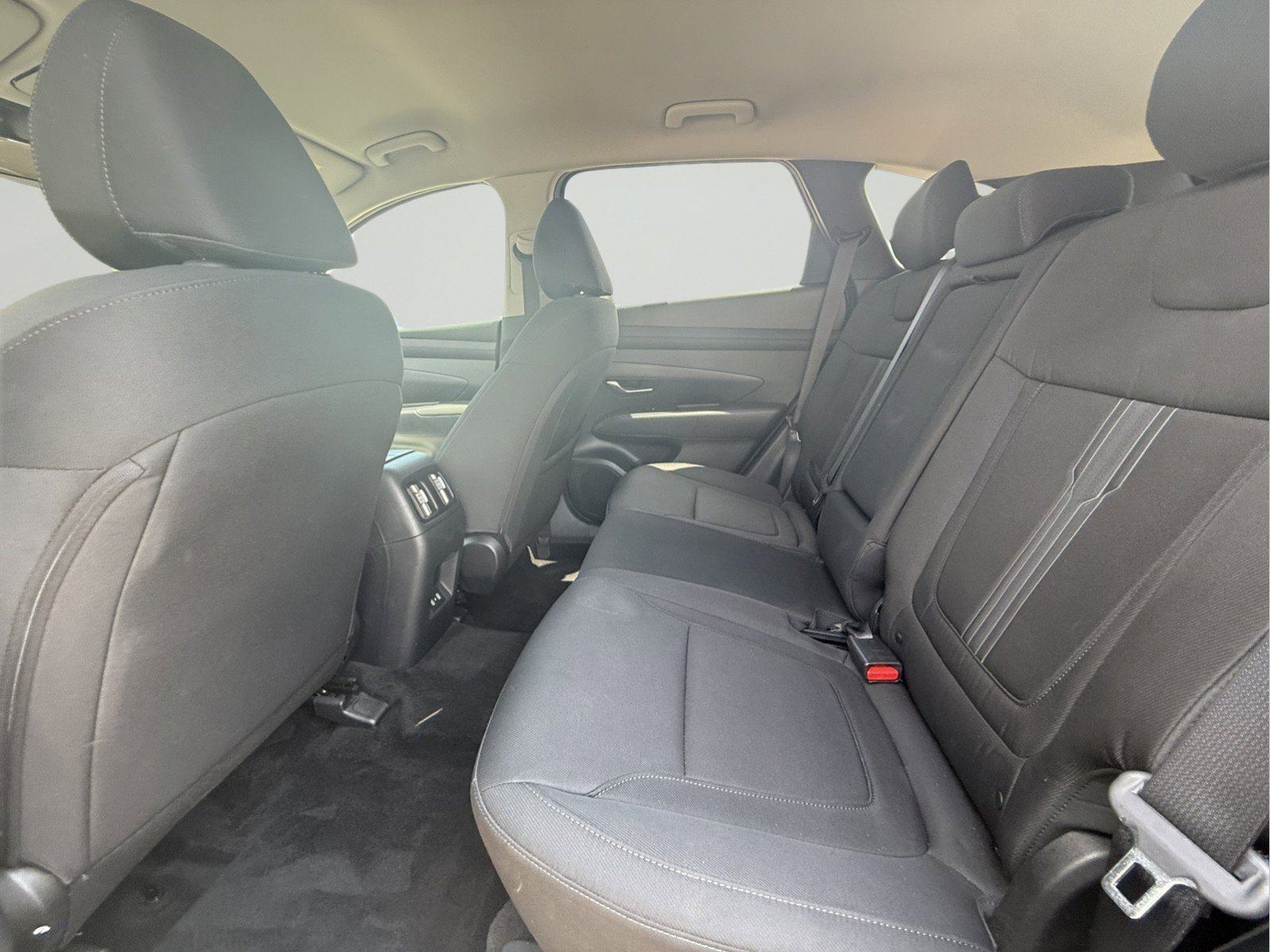 Used 2025 Hyundai Tucson SEL image 8