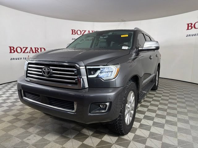 Used 2022 Toyota Sequoia Platinum AWD/4WD image 4