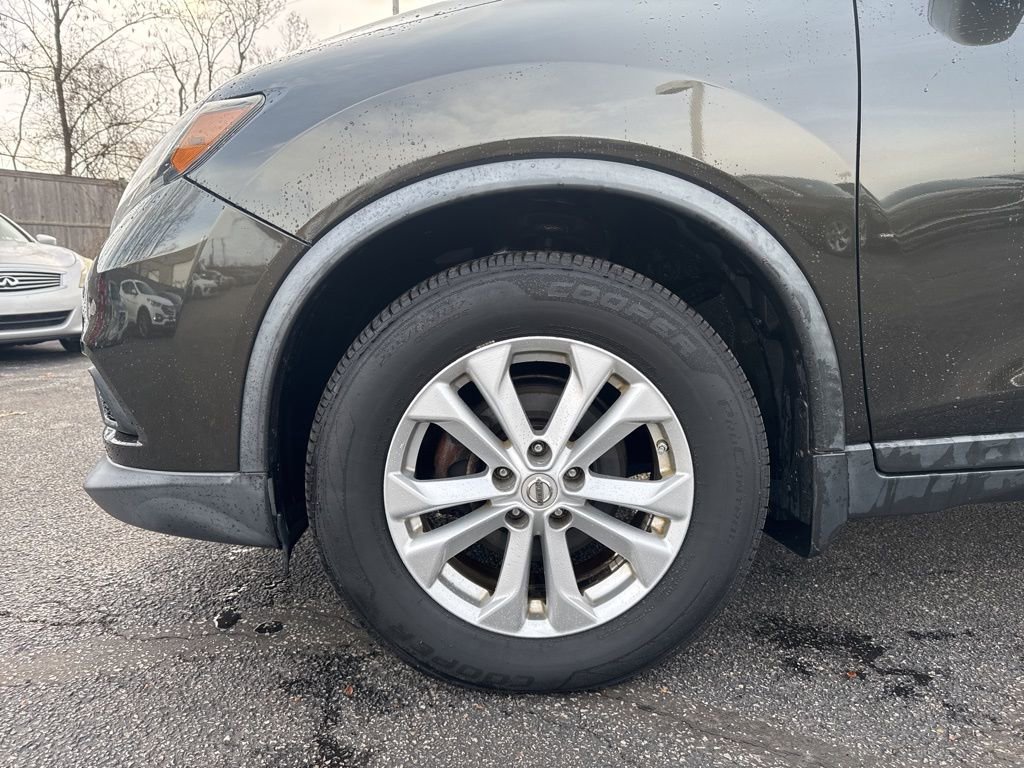 Used 2015 Nissan Rogue SV image 10